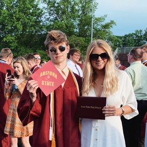 Meet your Posher, Edison